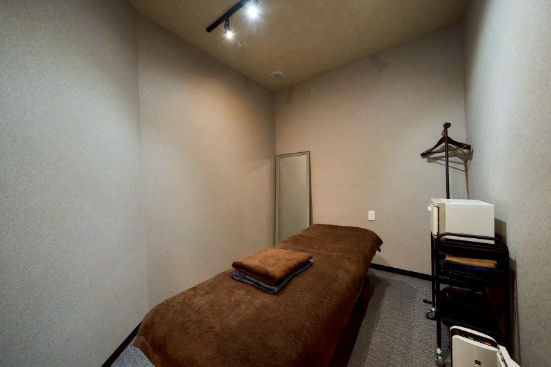 SALON GALLERY 施術室1